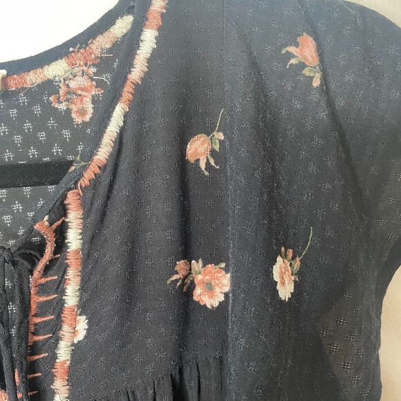 Lovestitch Black Pink White Floral Aztec Front Tie Side Ruffle Sleeveless Top SM - Picture 8 of 11